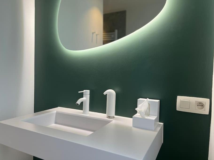 Duplex Chic Et Spacieux - Hypercentre Λιέγη Εξωτερικό φωτογραφία